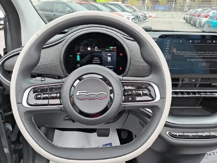 Fiat 500 Elettrica La Prima