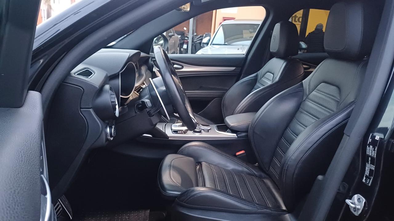 Alfa Romeo Stelvio 2.2 210 CV AT8 Q4 Veloce TETTO PANORAMICO
