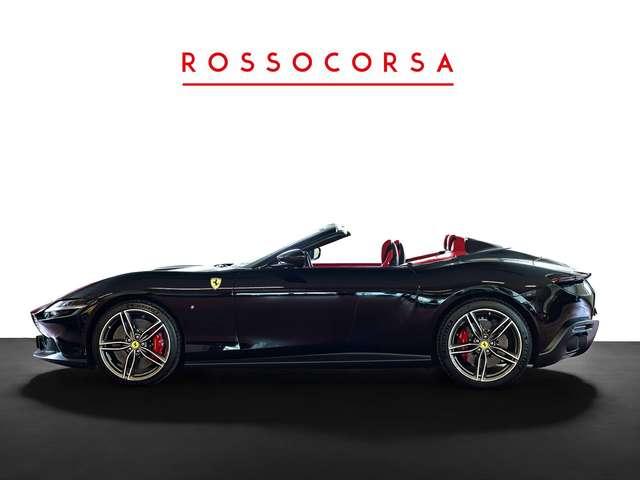 Ferrari Roma Spider