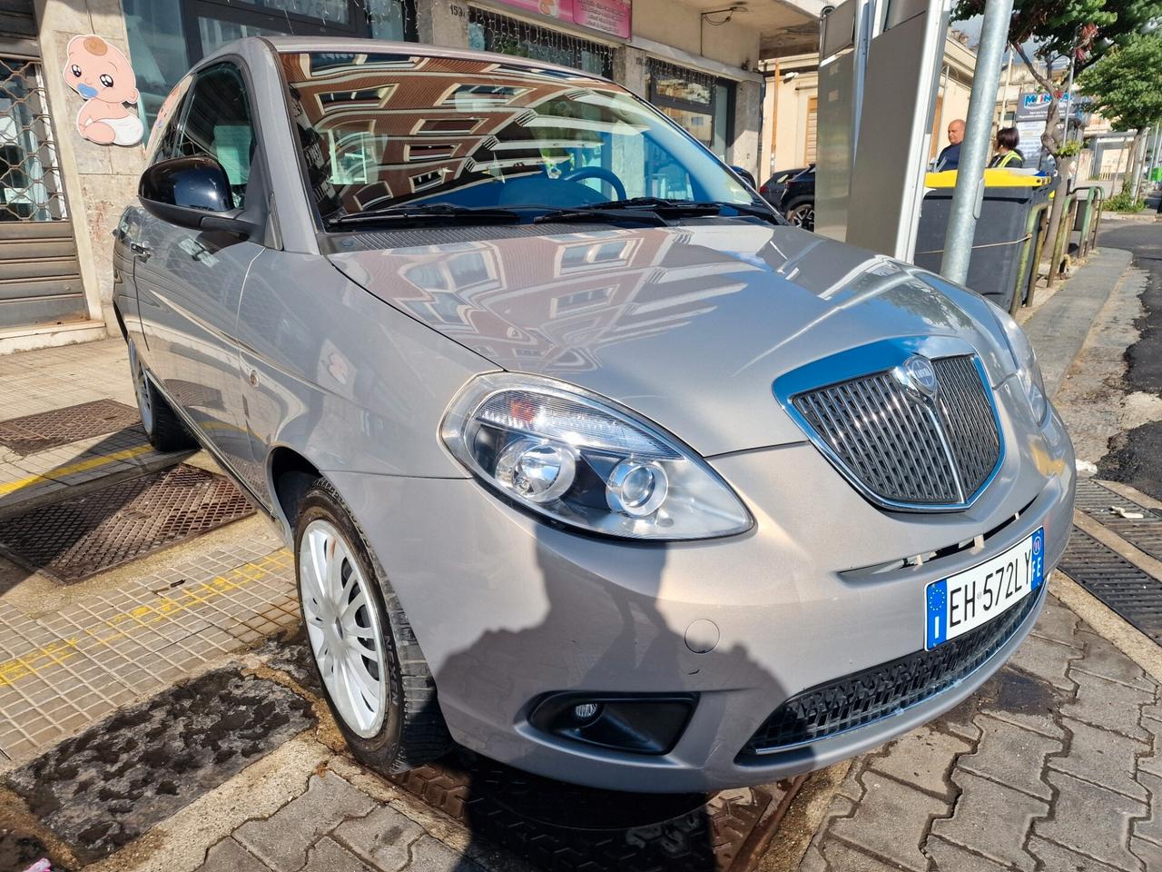 Lancia Ypsilon 1.2 69 CV Diva
