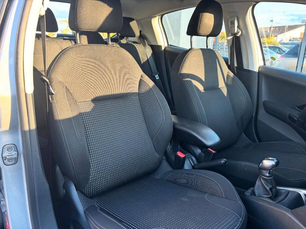 Peugeot 208 PureTech 82 5 porte Allure