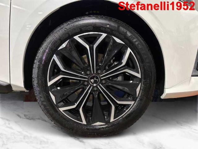 DS AUTOMOBILES DS 4 1.5 bluehdi Etoile Alcantara 130cv auto