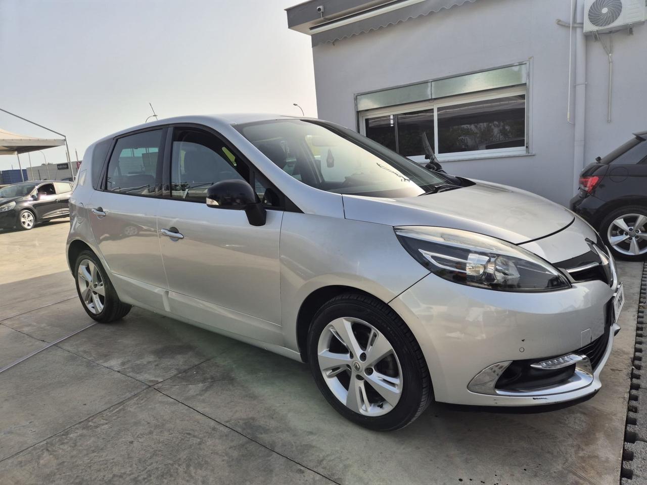 Renault Scenic Scénic XMod 1.5 dCi 110CV Start&Stop Energy