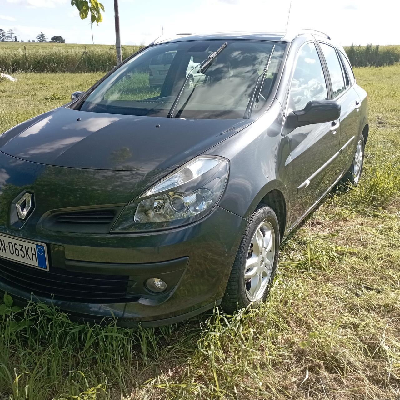 Renault Clio 1.2 16V SporTour Dynamique