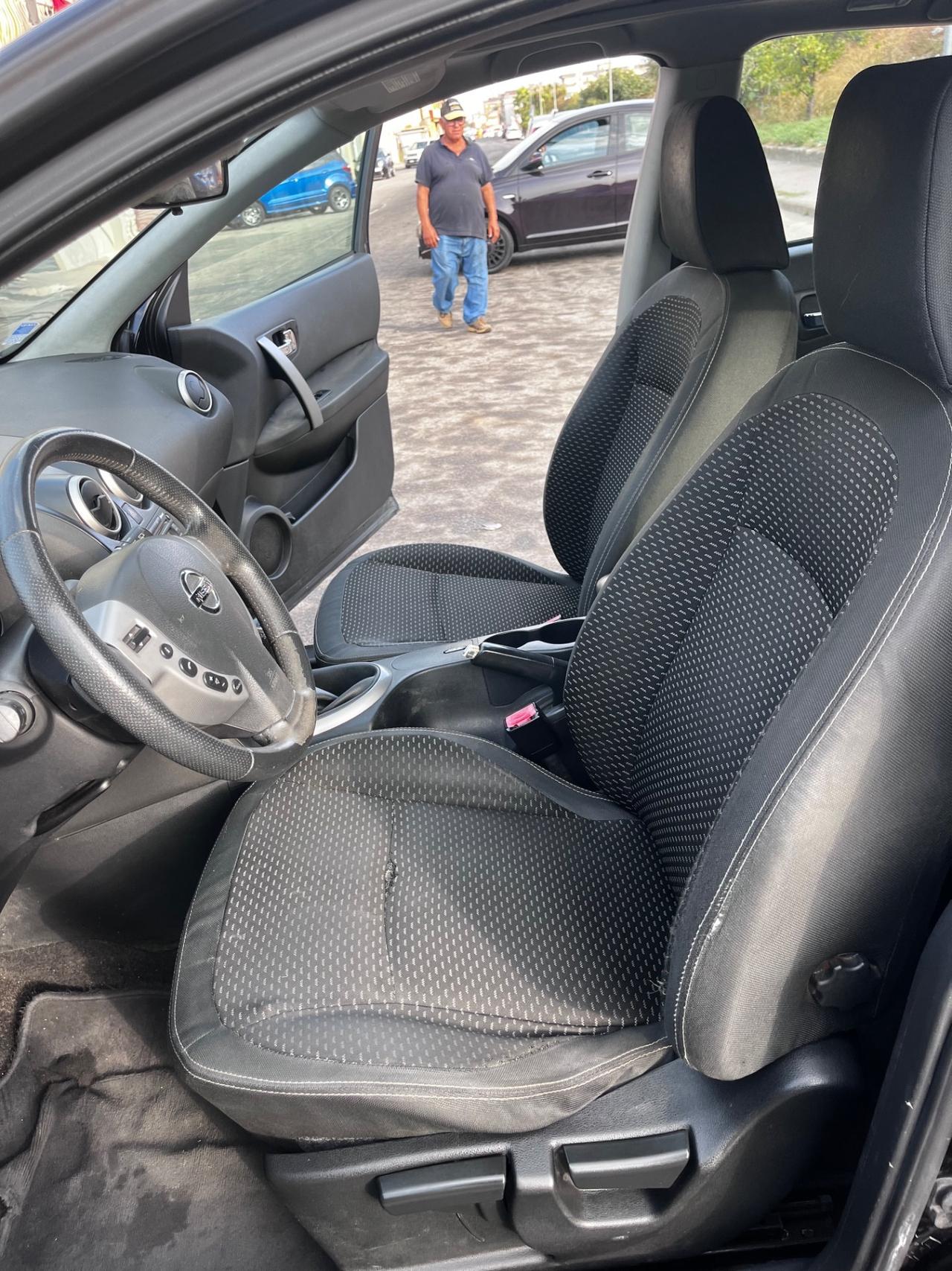 Nissan Qashqai 1.5 dci Full optional Uniproprietario