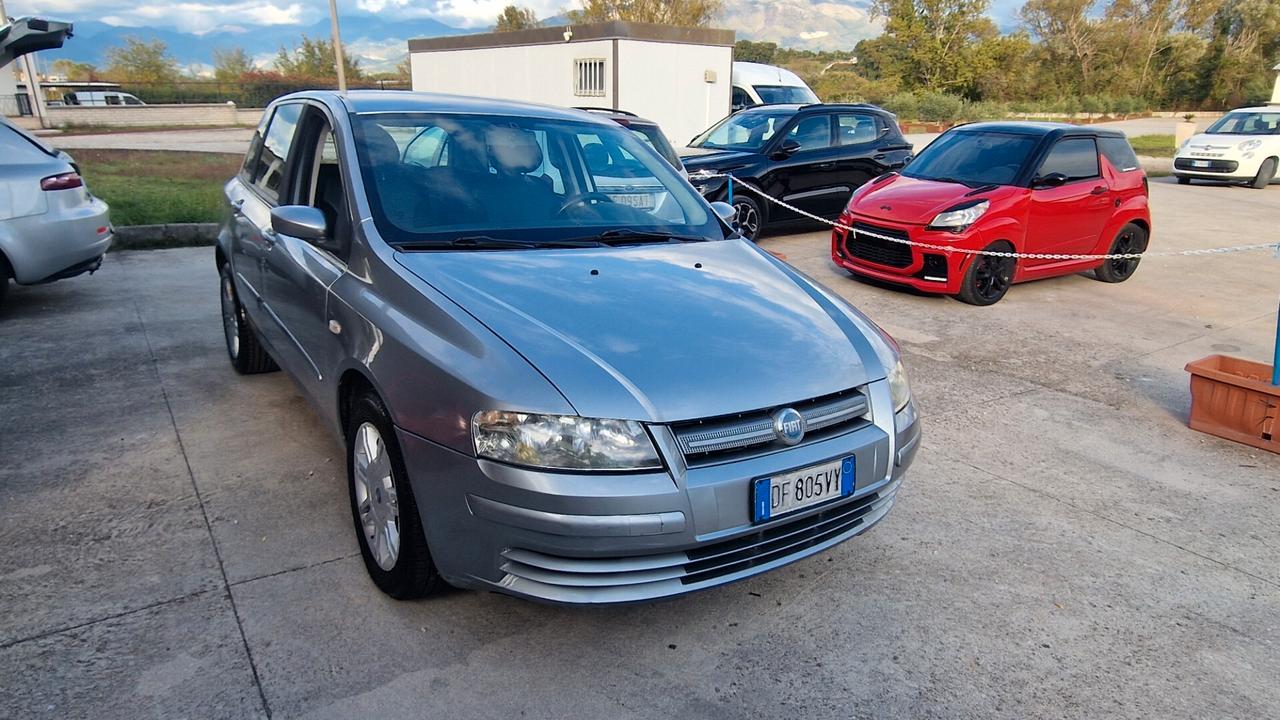 Fiat Stilo 1.9 MJT 120 CV 5 porte Dynamic