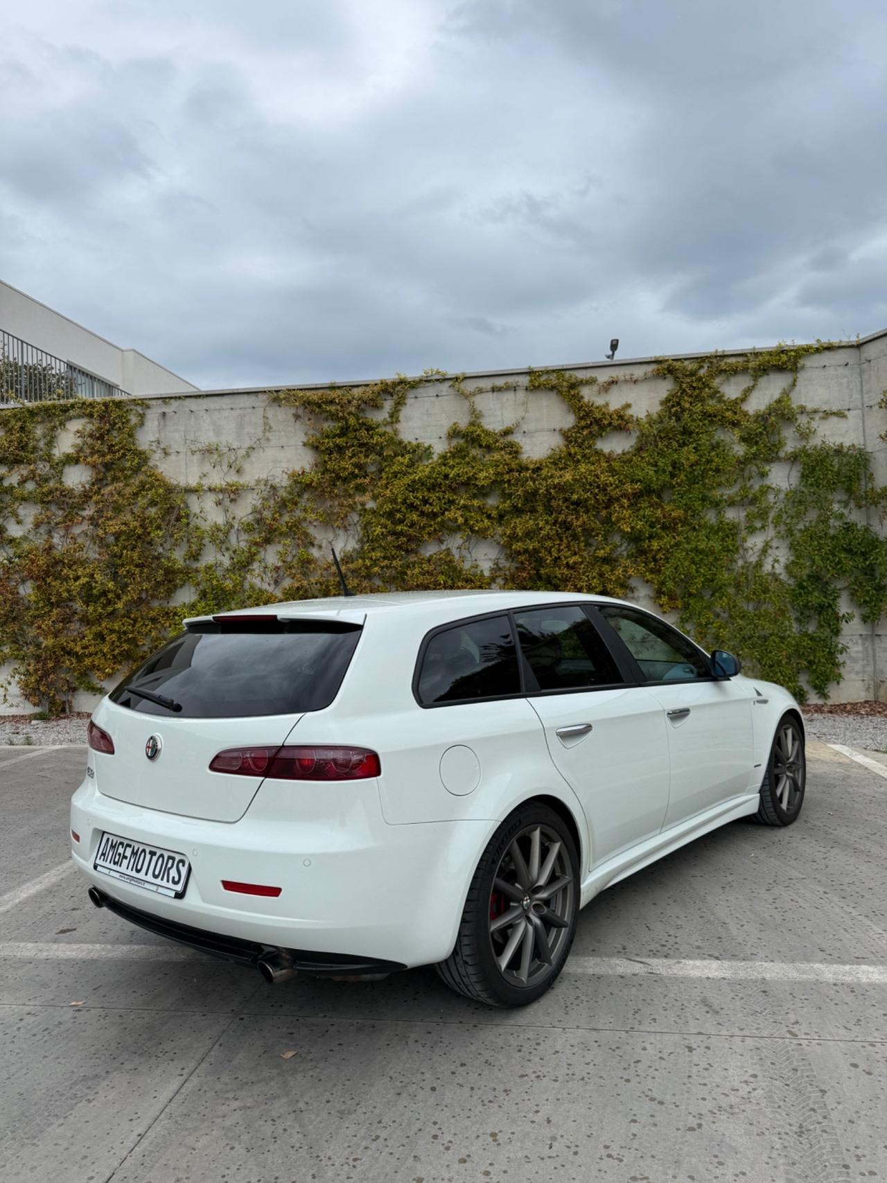 Alfa Romeo 159 Turismo internazionale 1750 TBI