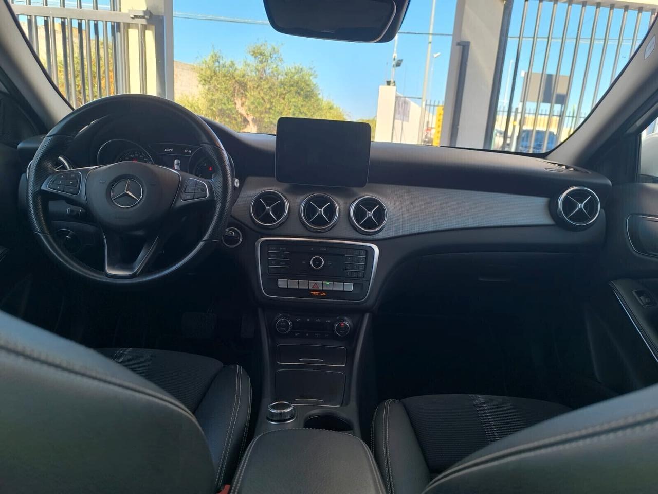 Mercedes GLA 200 d Automatic Premium 2019