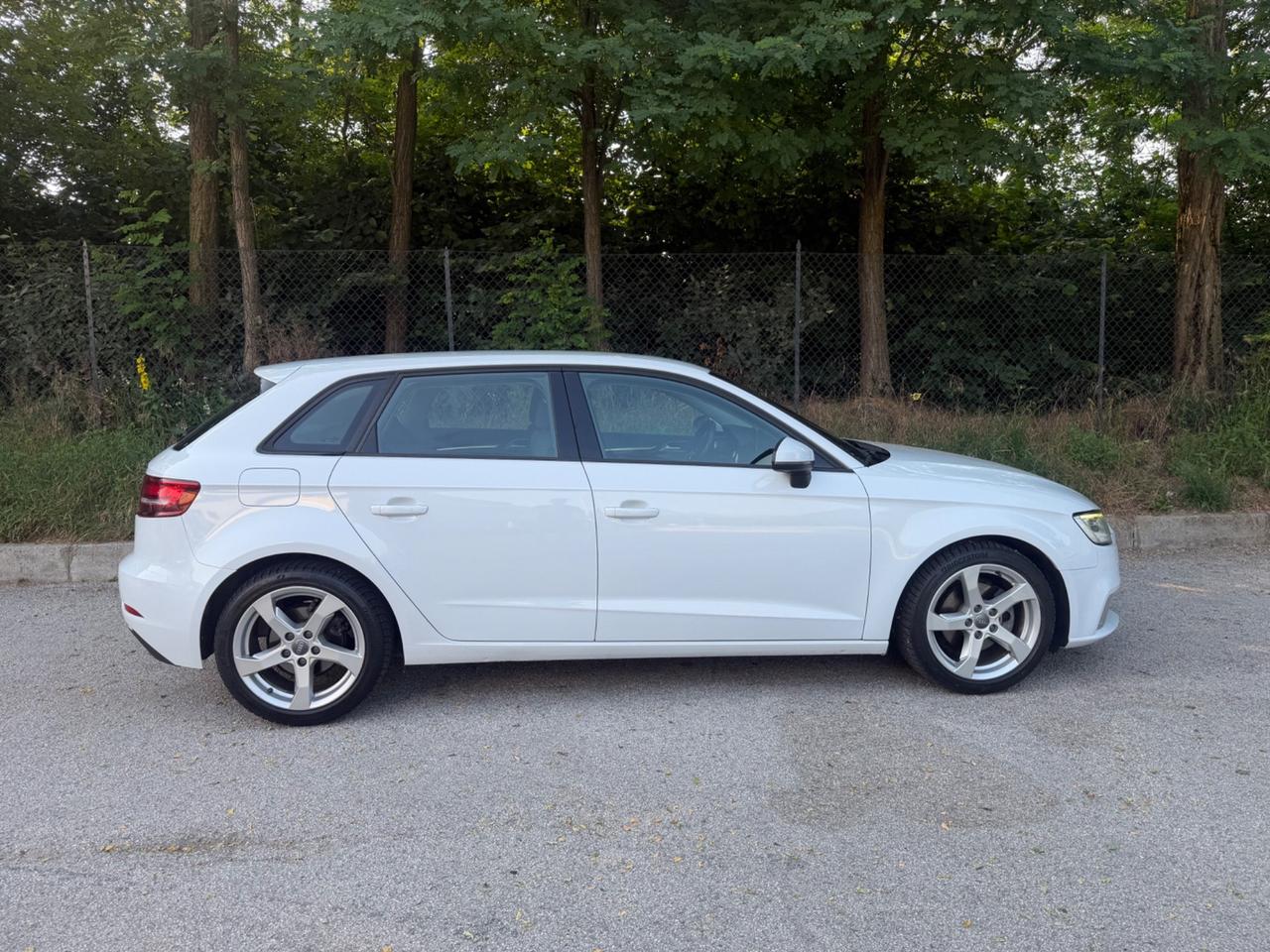 Audi A3 SPB 1.6 TDI Sport 110cv