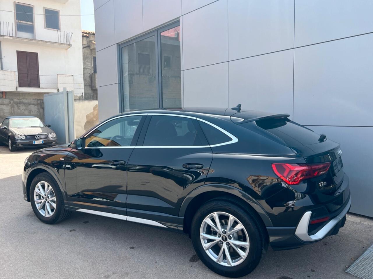 Audi Q3 SPB 35 tdi Sline possibilità noleggio noscoring