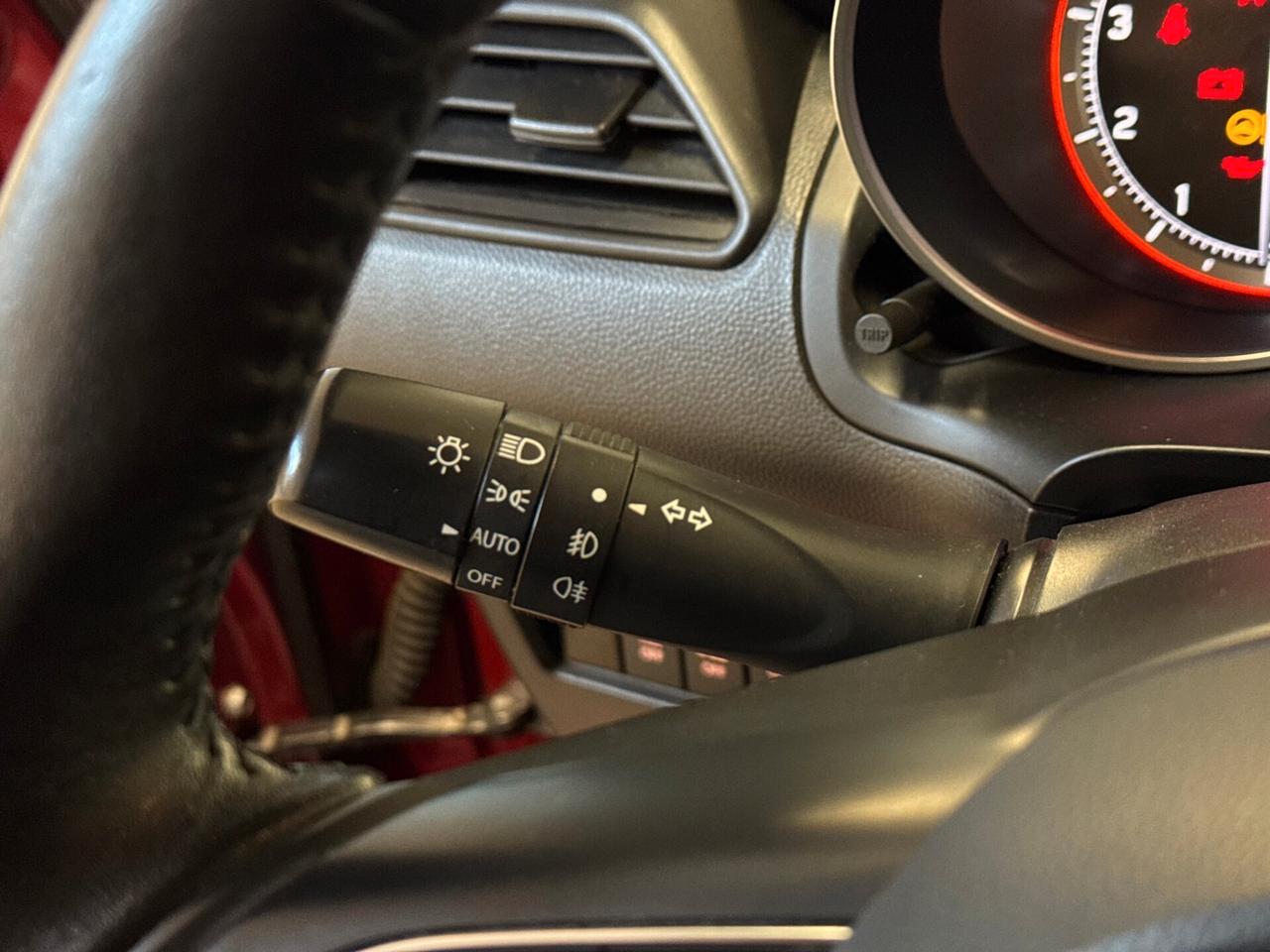 SUZUKI SWIFT 1.2cc 90CV Hybrid 4WD AllGrip Top