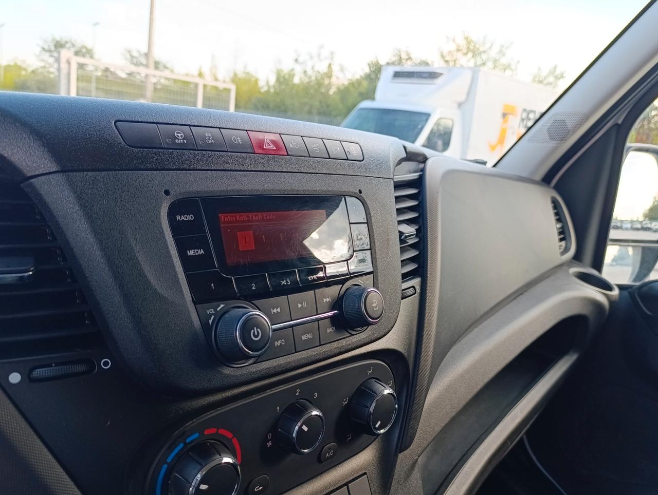 IVECO Daily 35 S12 V H2 3520 E6