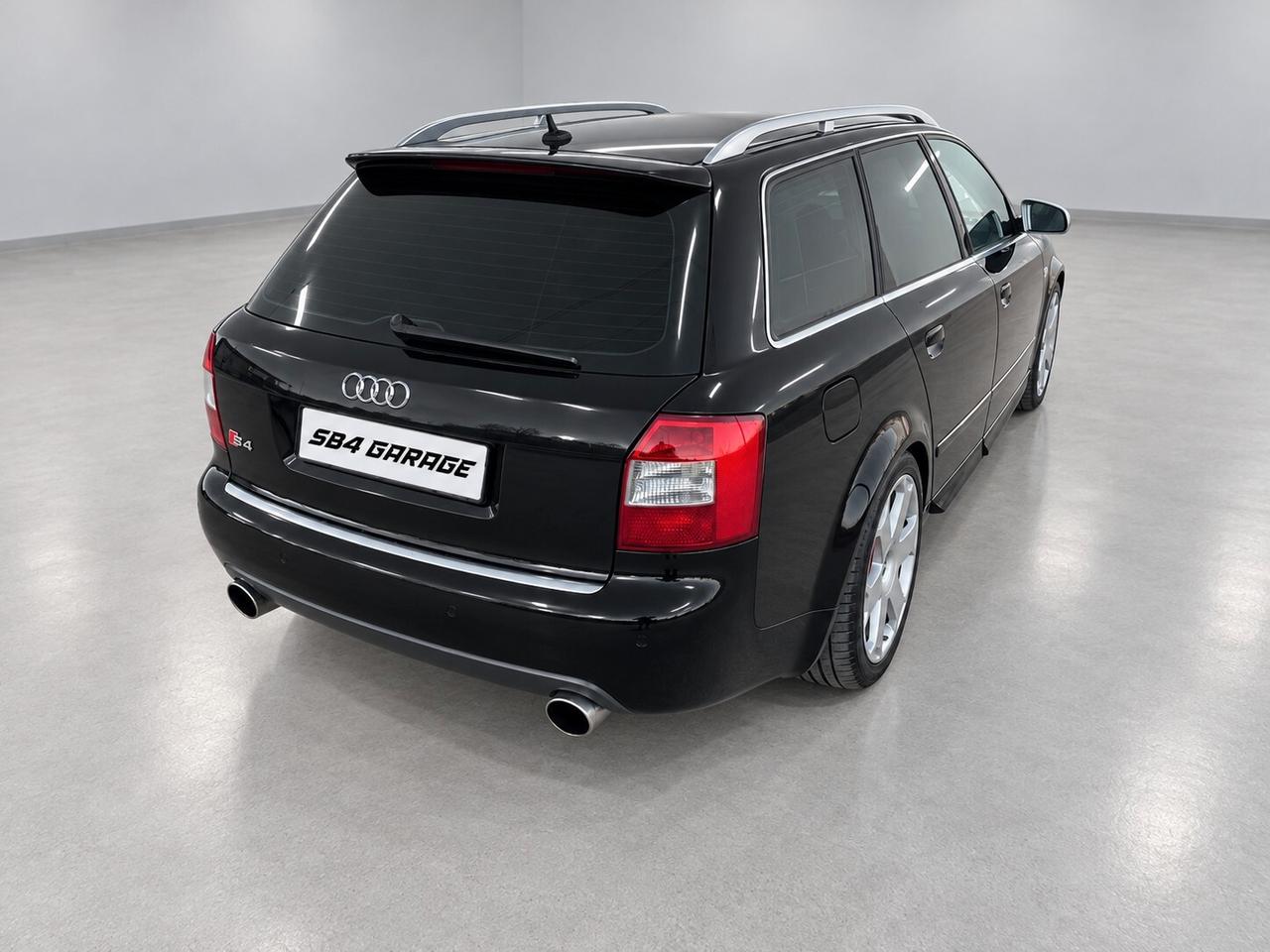 Audi S4 A4 Avant 4.2 V8 quattro