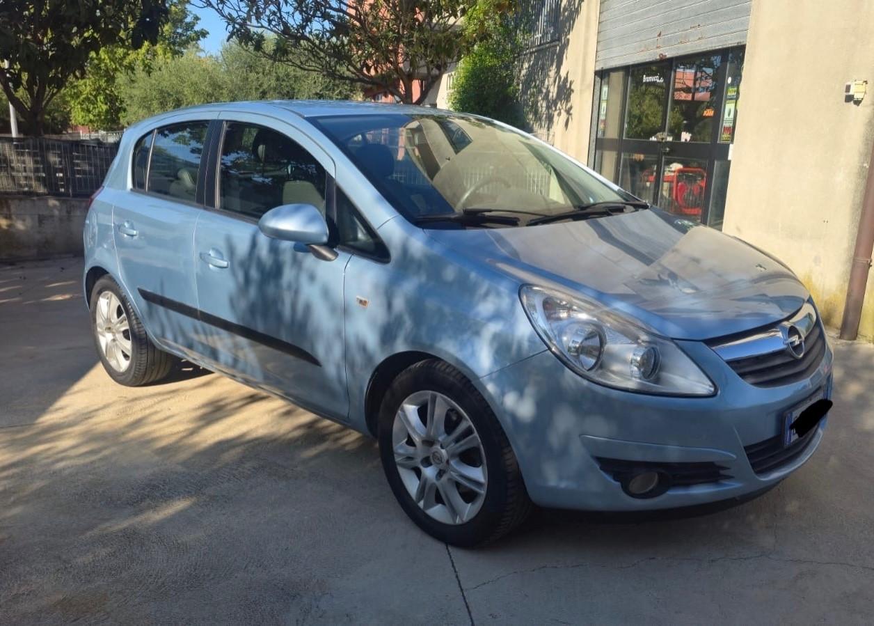 Opel Corsa 1.7 CDTI 130CV 5 porte Cosmo