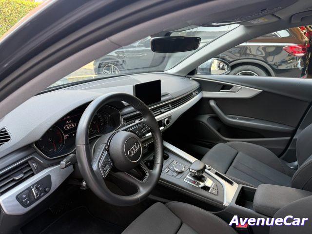 AUDI A4 Avant 35 TDI S LINE SLINE CERCHI 18'' IVA ESPOSTA
