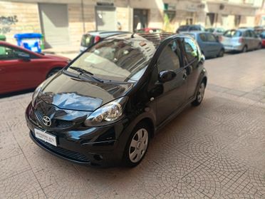 TOYOTA AYGO 1.0 5PORTE-NEOPATENTATI-Euro3890