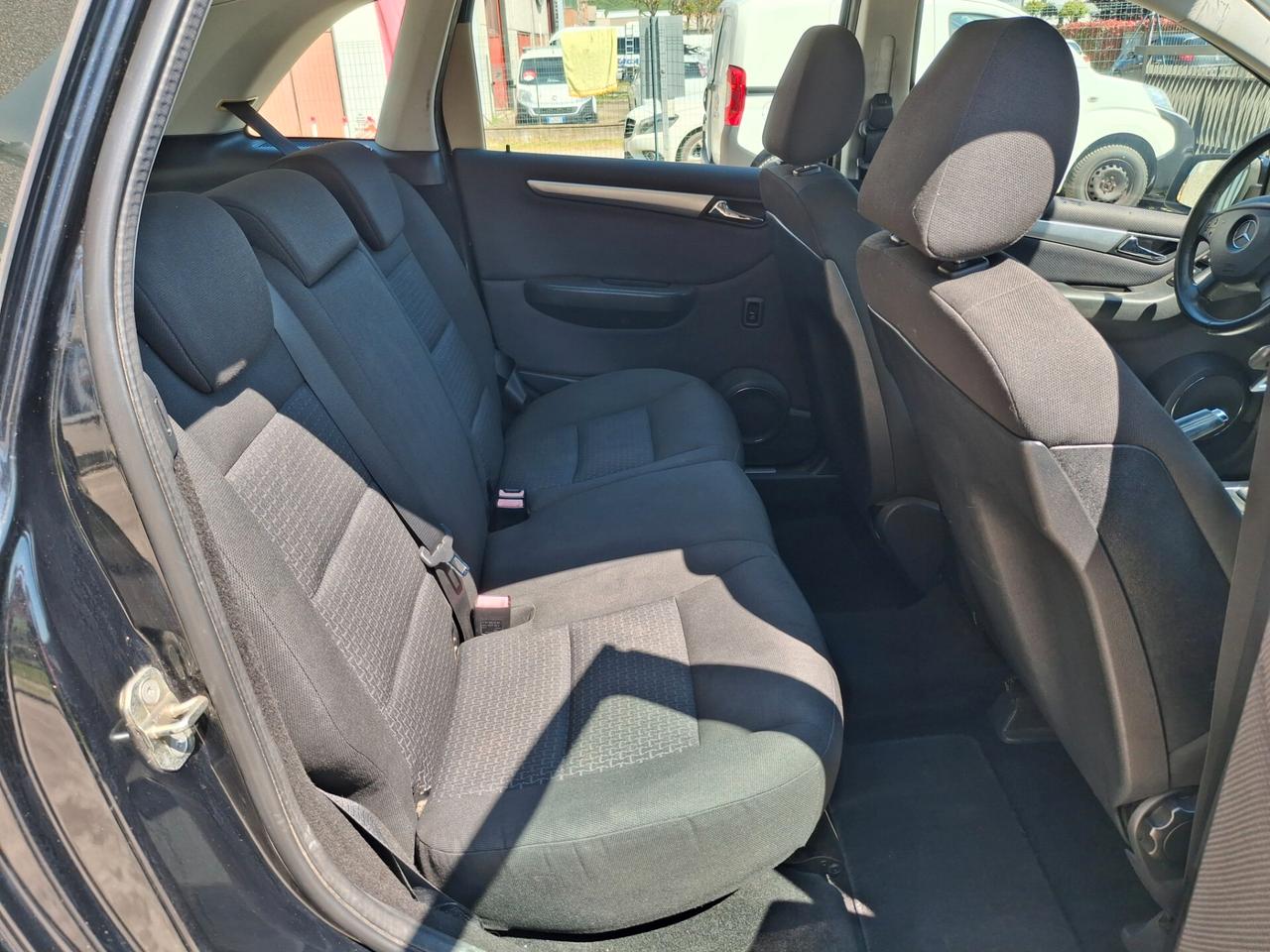 Mercedes-benz A 180 Mercedes-Benz B 180 B 180 cdi Sport