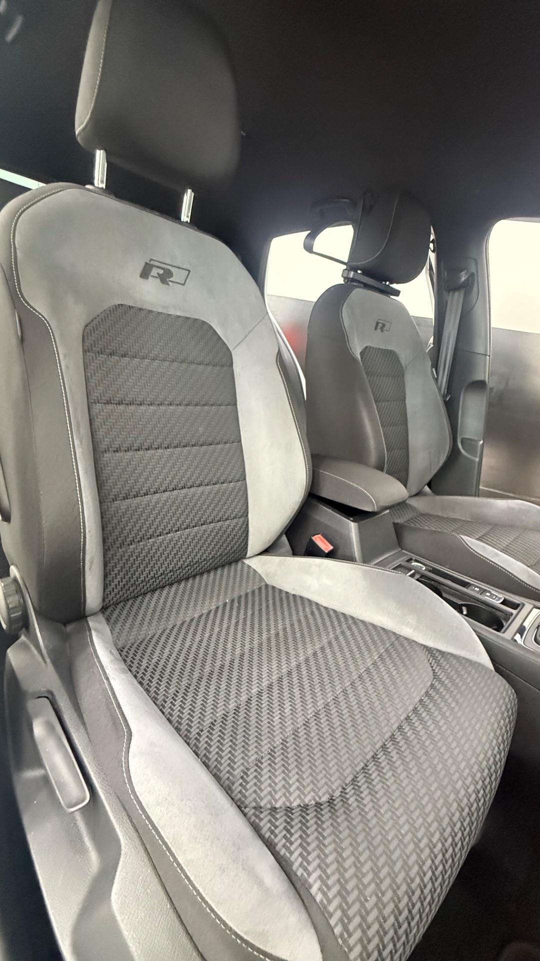 Volkswagen Golf 1.6 TDI 115 CV 5p. R-line