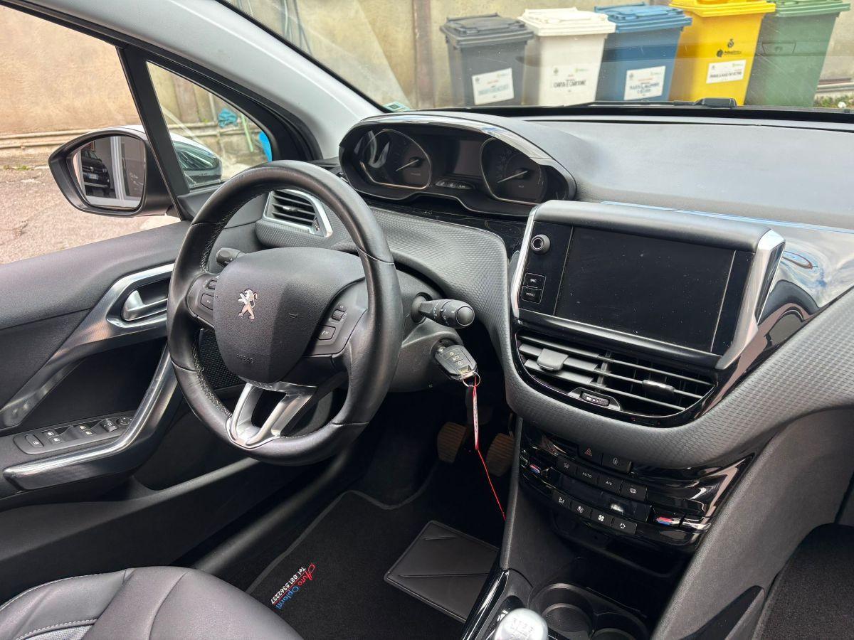 PEUGEOT 2008 1.6 BlueHDi 120CV S&S Allure