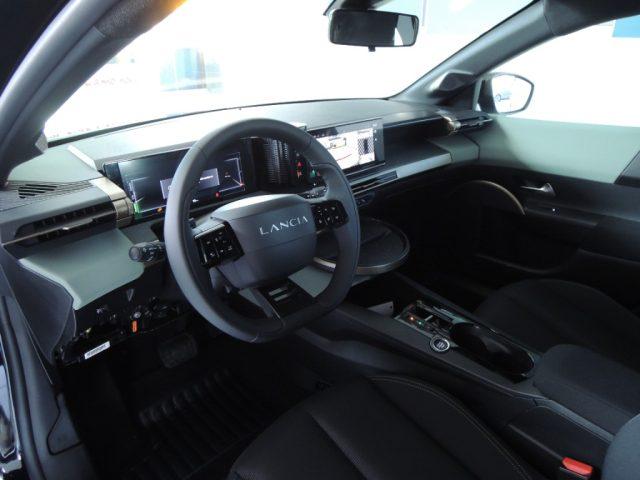 LANCIA Ypsilon Hybrid e-DCT