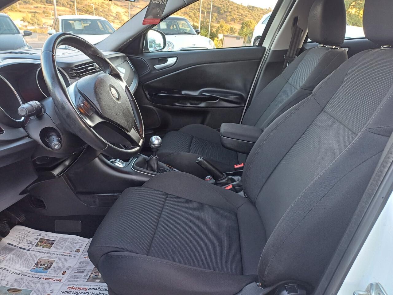 Alfa Romeo Giulietta 1.6 JTDm-2 105 CV Veloce 2013