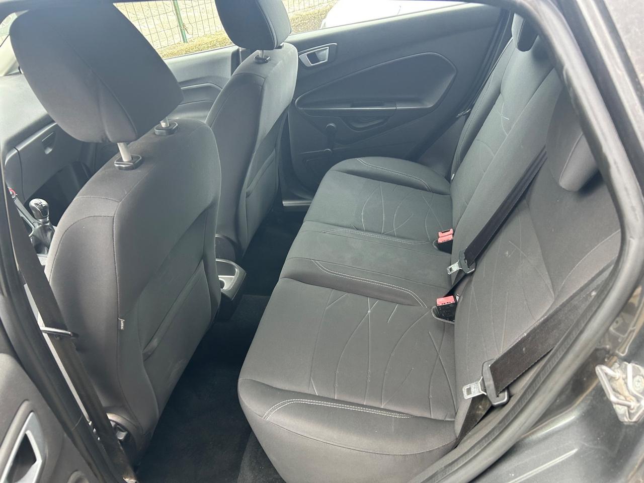 Ford Fiesta 1.5 TDCi 75CV 5 porte Business