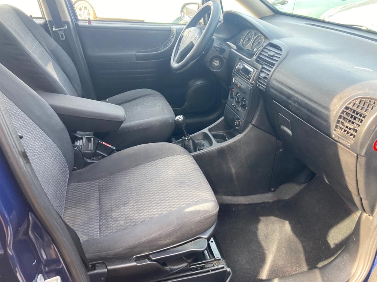 OPEL ZAFIRA DTI (7 POSTI)