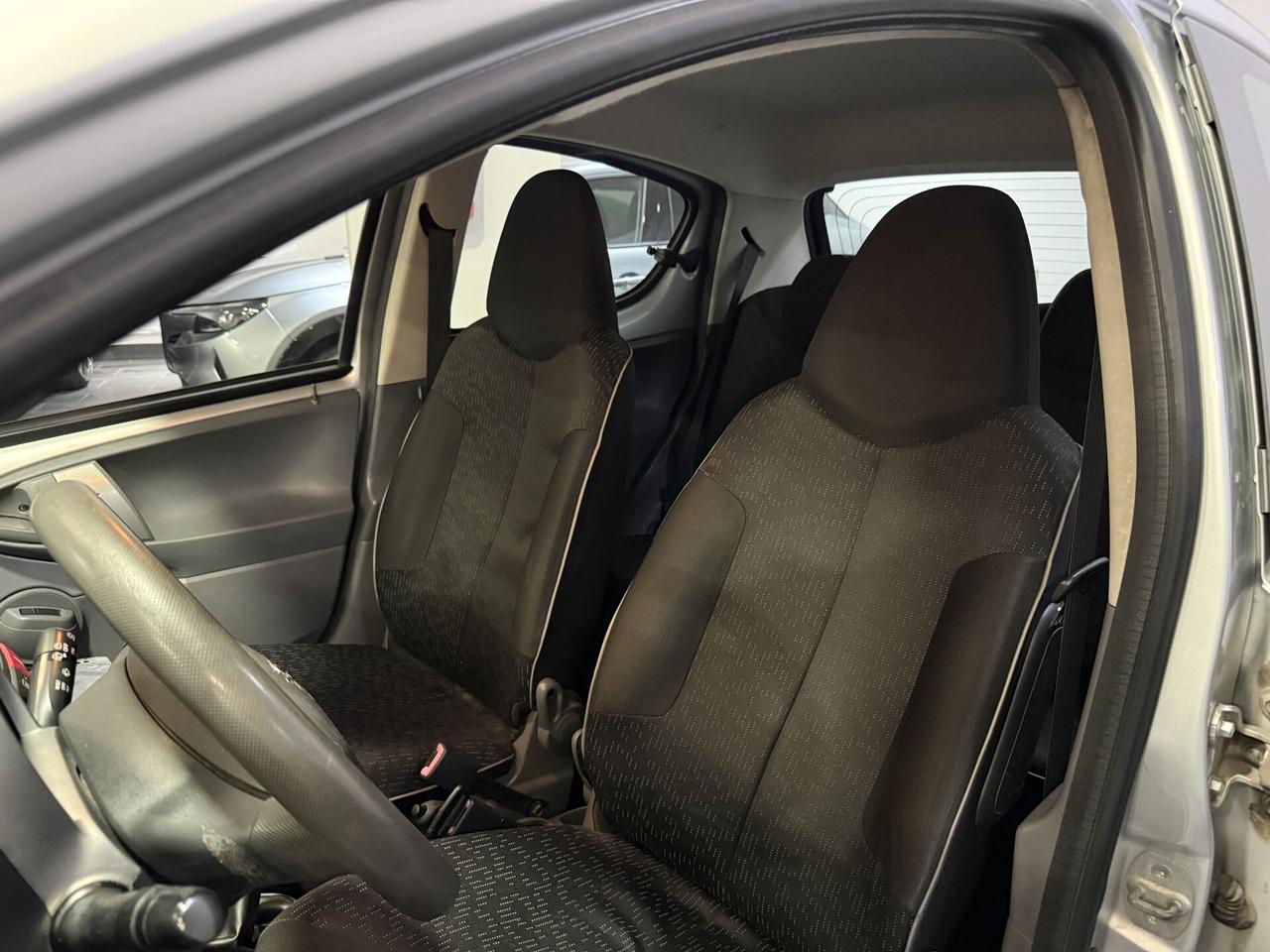 Peugeot 107 1.0 68CV 3p. Desir