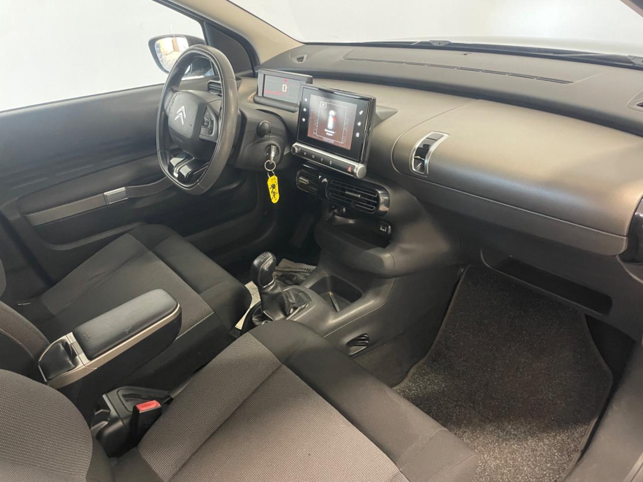 Citroen C4 Cactus PureTech 82 Shine km 85.000