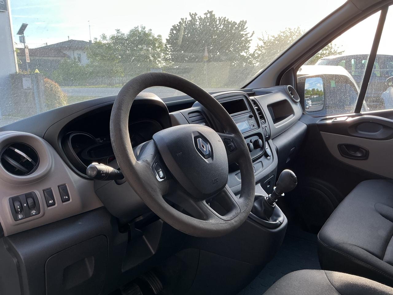Renault Trafic T29 1.6 Diesel Neopatentati 3 posti