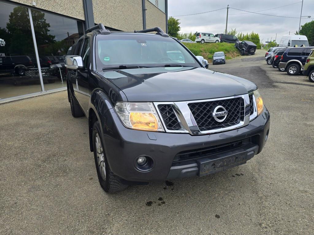 Nissan Navara 3.0 V6 DCI 231CV "LE" CON PREZZO REALE!