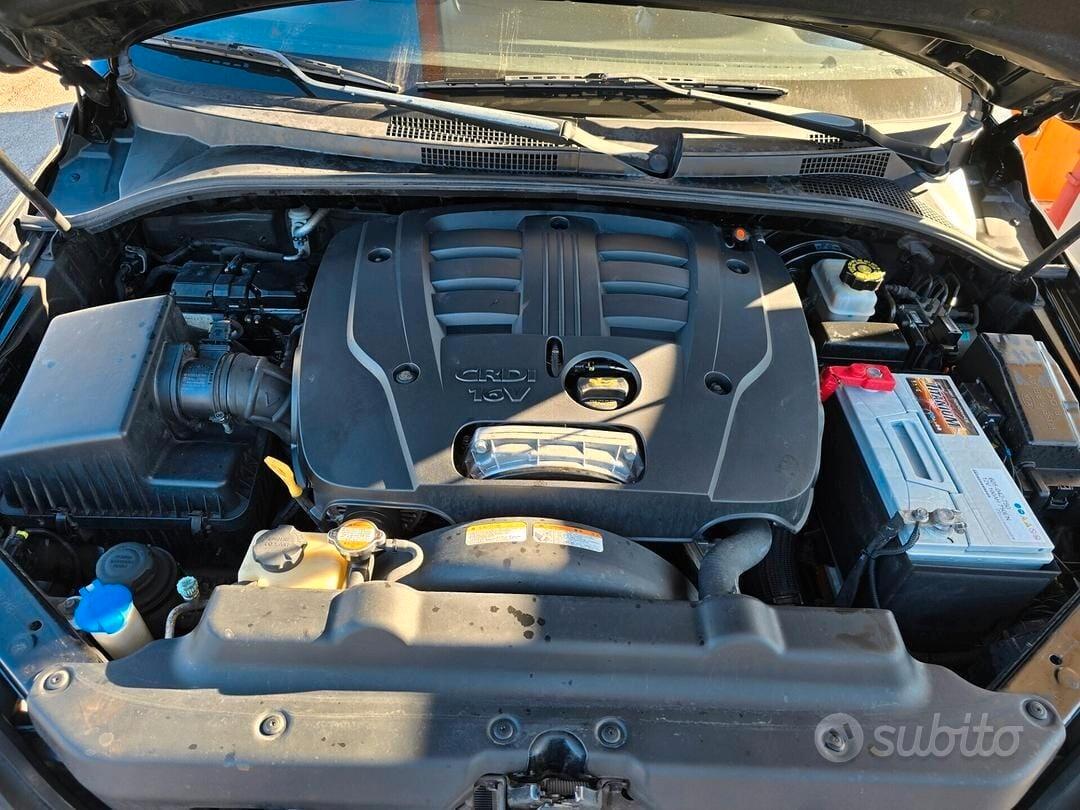 Kia Sorento 2.5 16V CRDI VGT 4WD con 180.000km