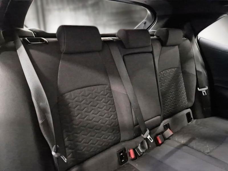 TOYOTA COROLLA 1.8 HYBRID BUSINESS AUTO 5 PORTE BERLINA