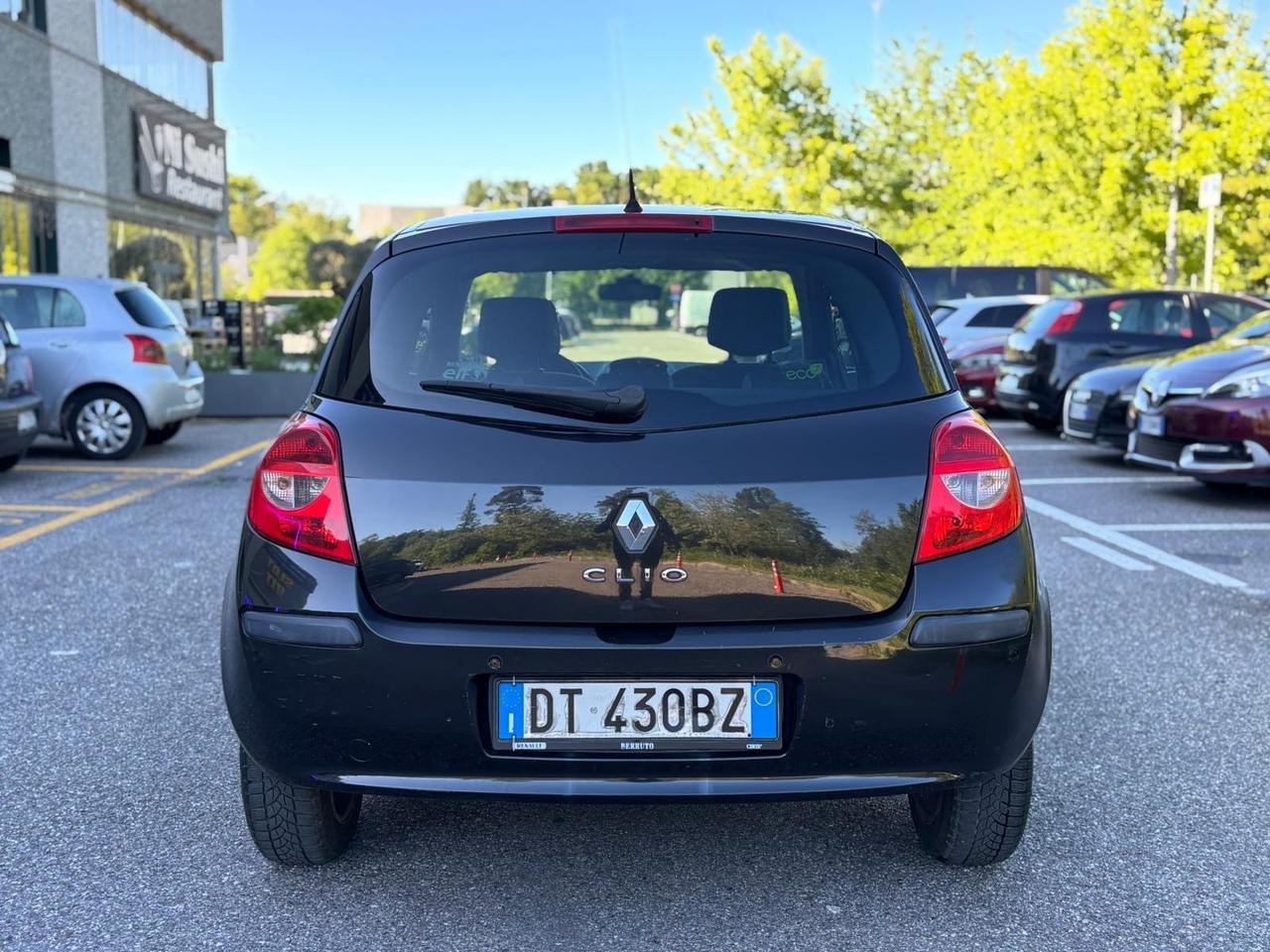 Renault Clio 1.2 16V 3 porte