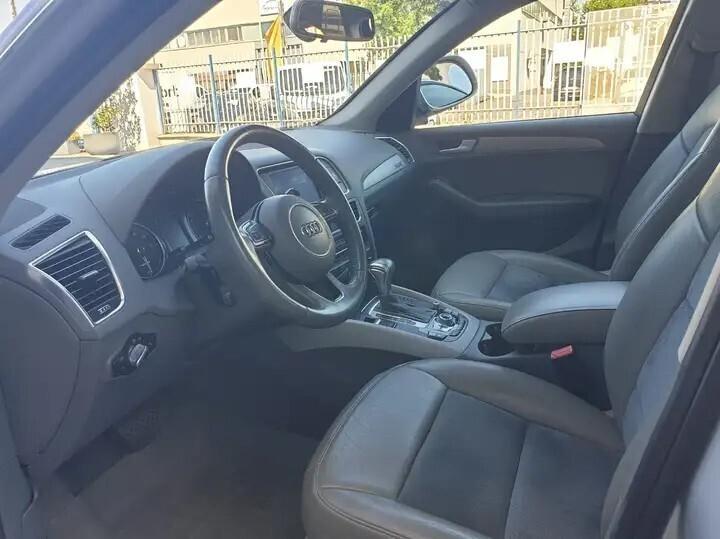 Audi Q5 2.0 TFSI hybrid quattro tiptronic