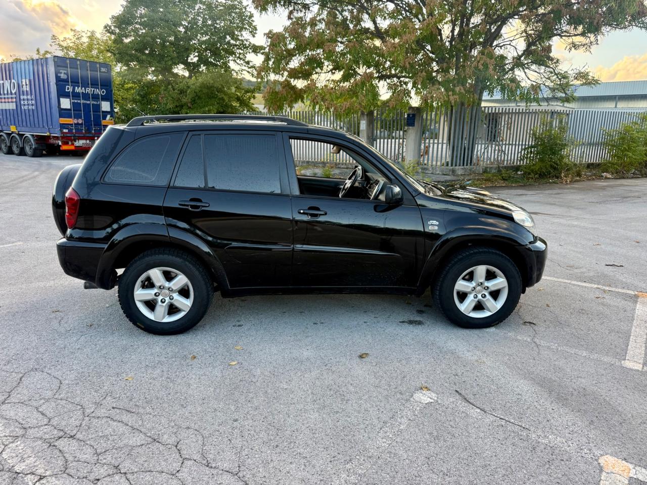Toyota RAV4 2.0 Tdi D-4D trazione integrale NEOPATENTATI