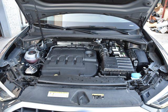 AUDI Q3 35 TDI S tronic Business *Cockpit, led, Navi*