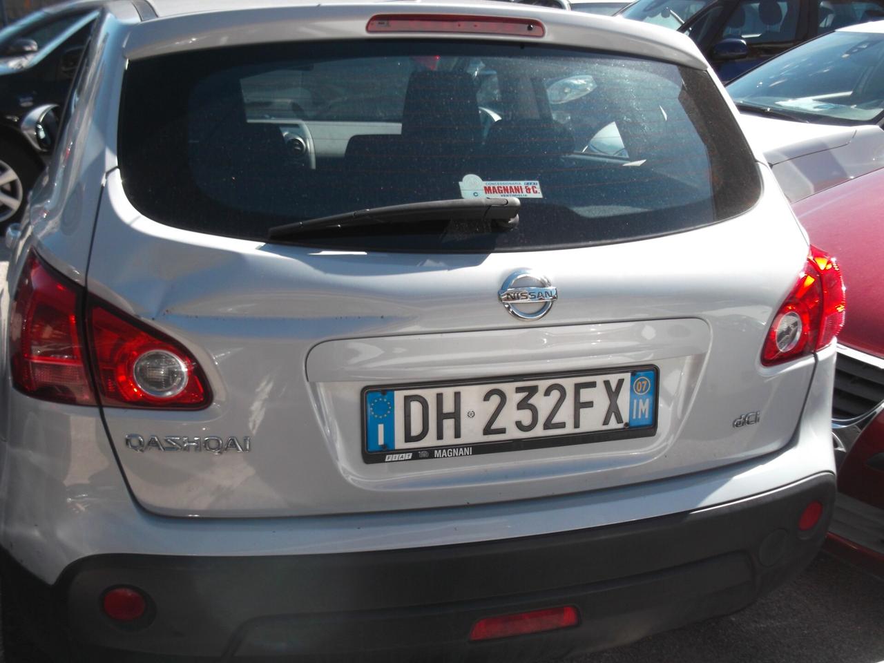 Nissan Qashqai 2.0 dCi DPF 4WD Acenta - 32