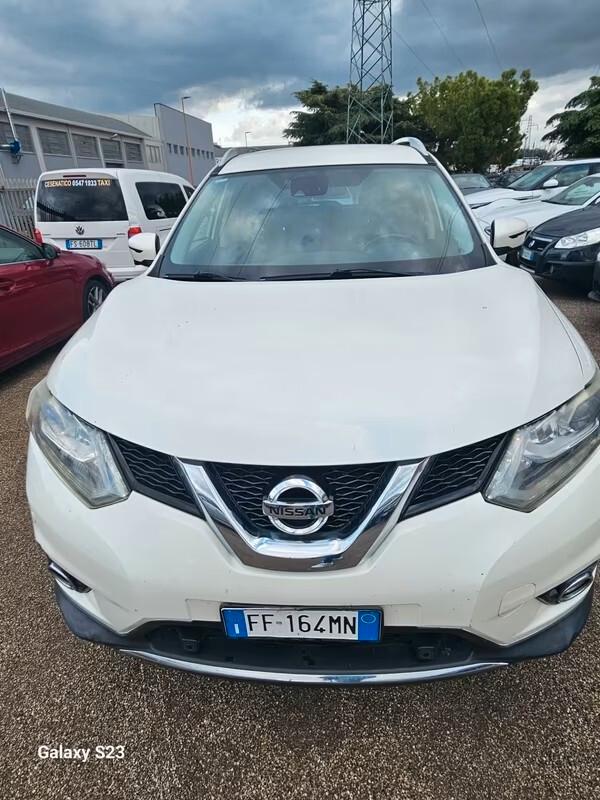 NISSAN X-TRAIL 1.6 dCi Automatico – Full Optional – Eccellenti Condizioni