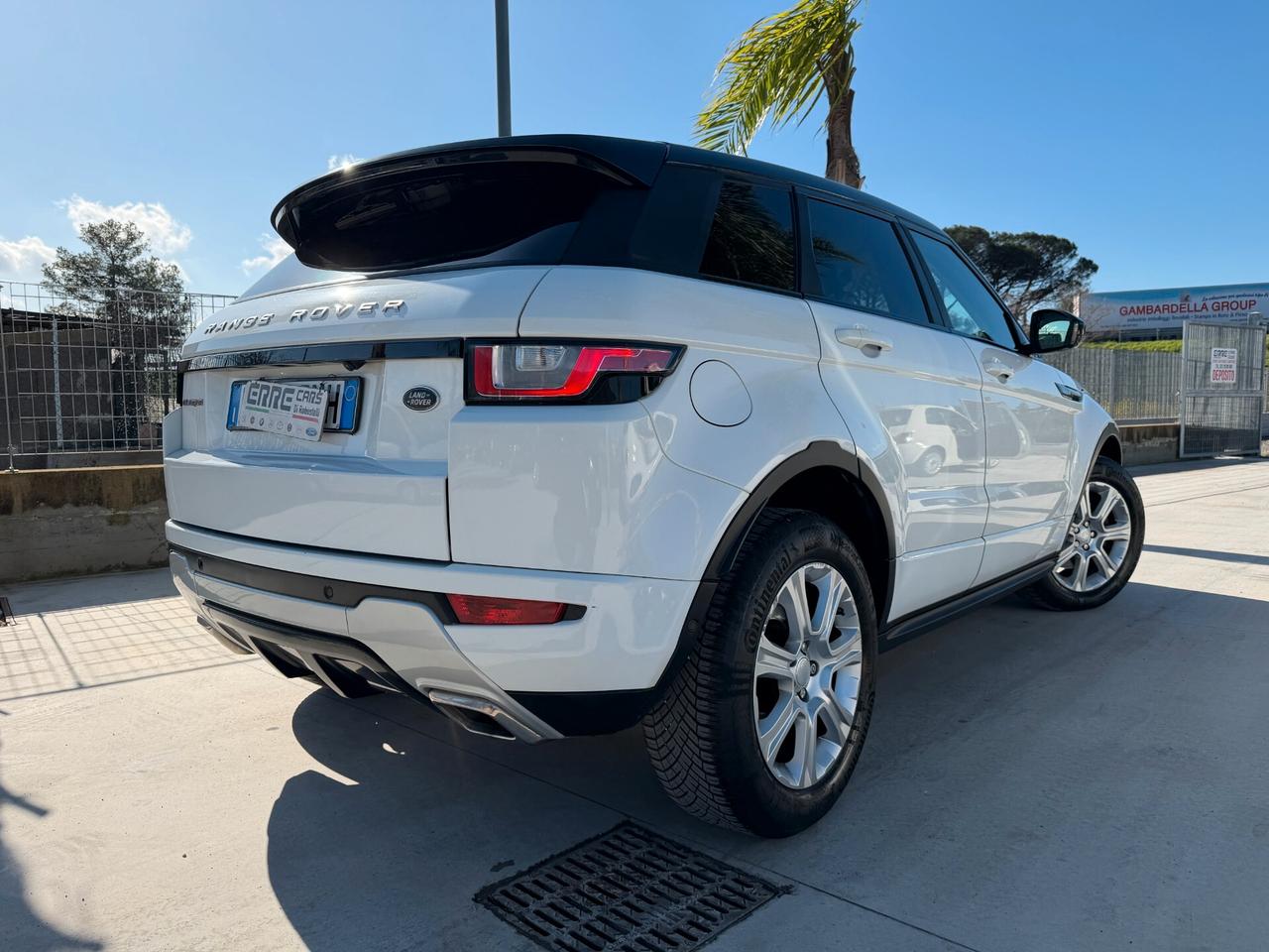 RANGE ROVER EVOQUE 2017 2.0 DIESEL 150 CV *TAGLIANDATA