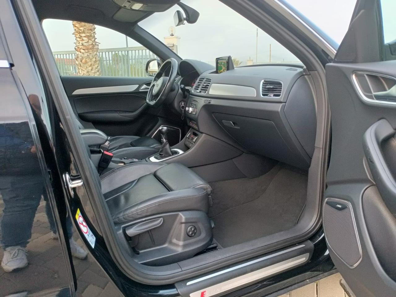 Audi Q3 2.0 TDI 150 CV S line Edition