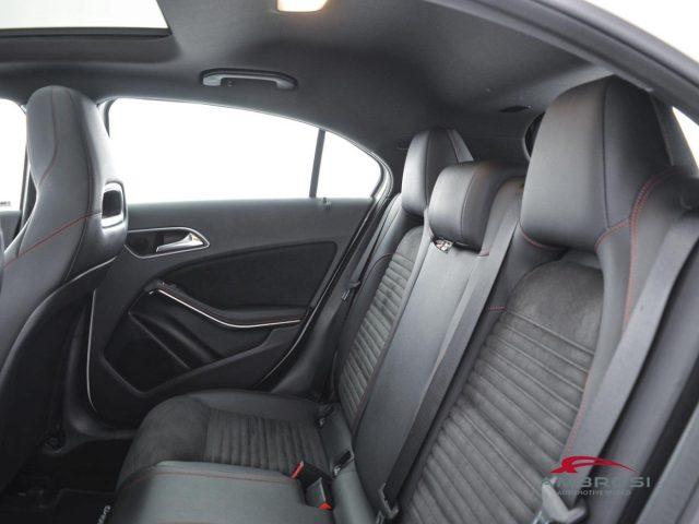 MERCEDES-BENZ A 180 180 d Automatic Premium