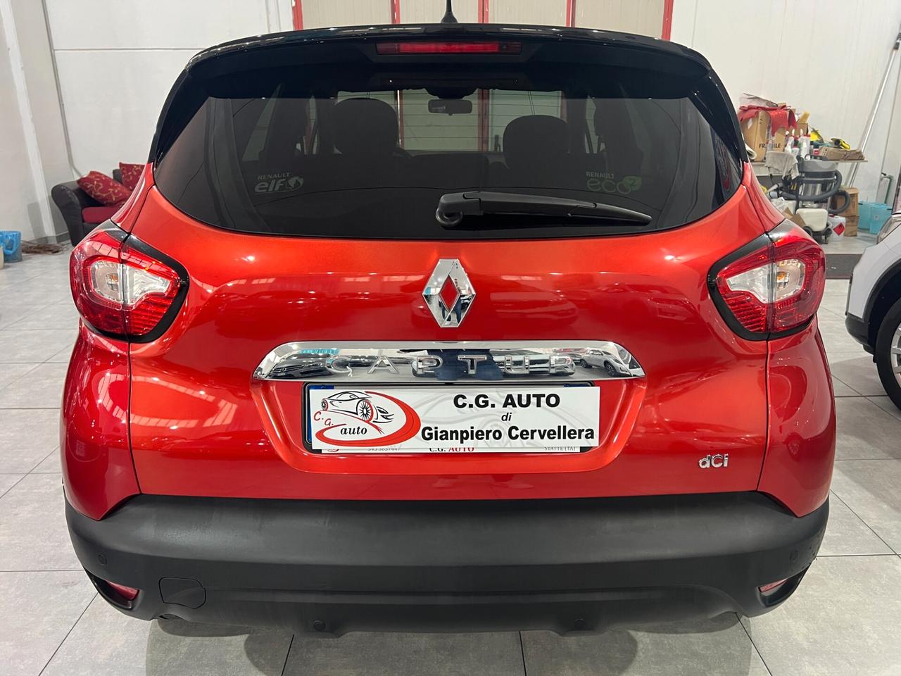 Renault Captur 1.5 90 CV - Energy Iconic - 2016