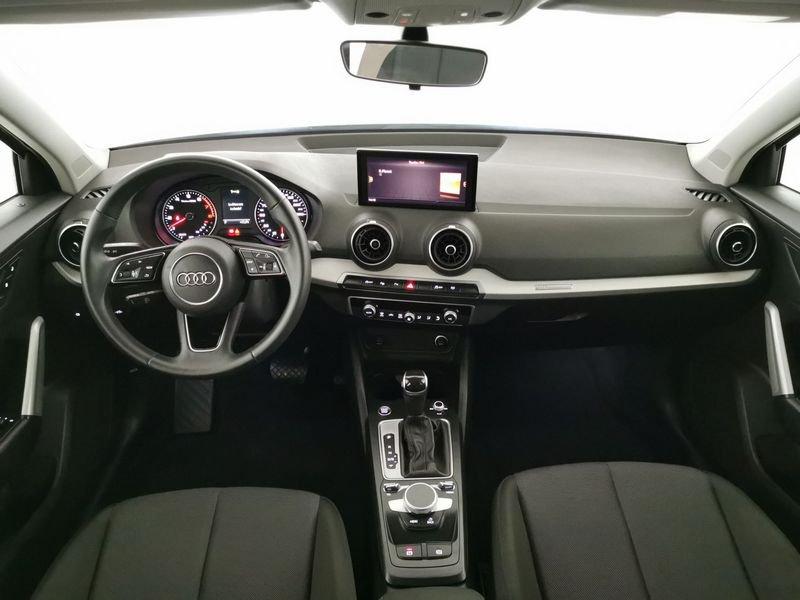 Audi Q2 35 1.5 tfsi Admired s-tronic