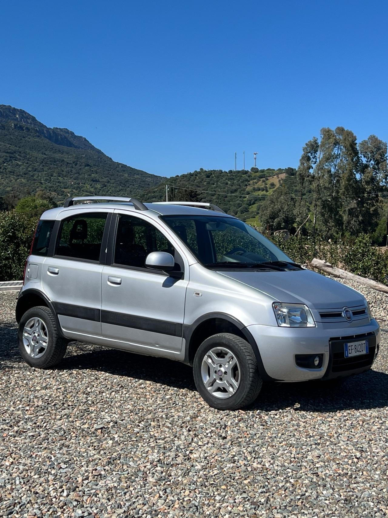 Fiat Panda 1.3 MJT 16V DPF 4x4 Climbing