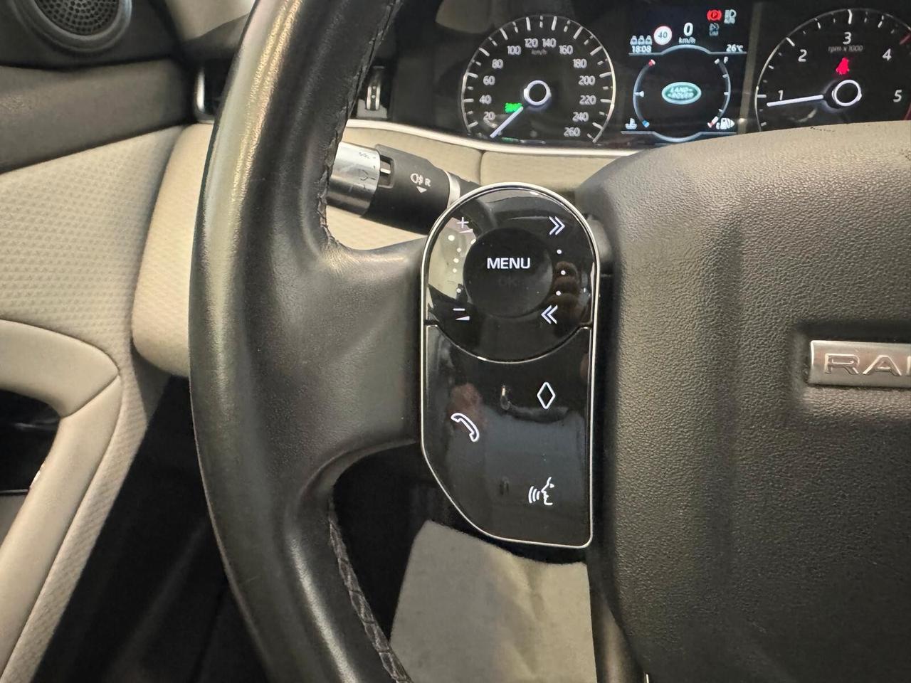 Land Rover Evoque 2.0 150CV AWD R-Dynamic 2019