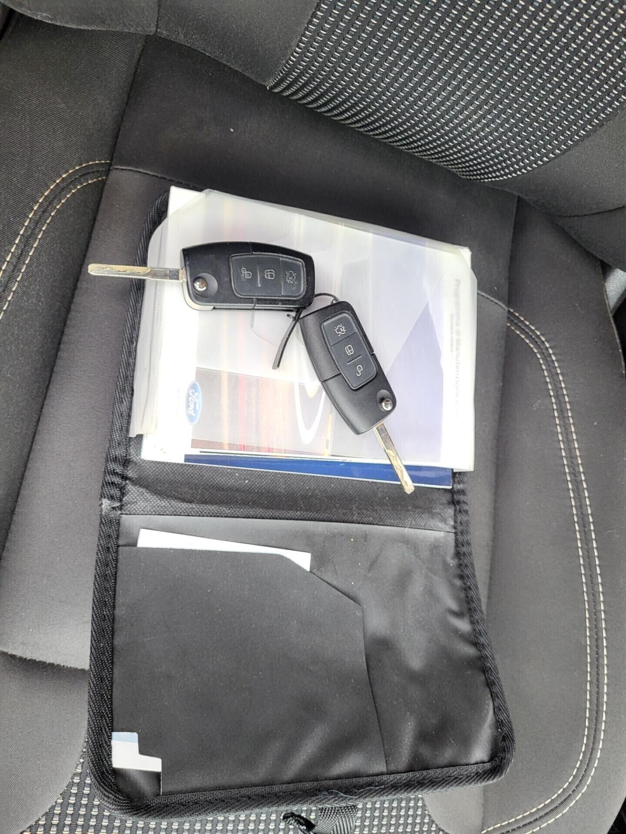 FORD Fiesta 1,5 TDCi-6B-3 REVISIONI-NAVI-UNICA PRO