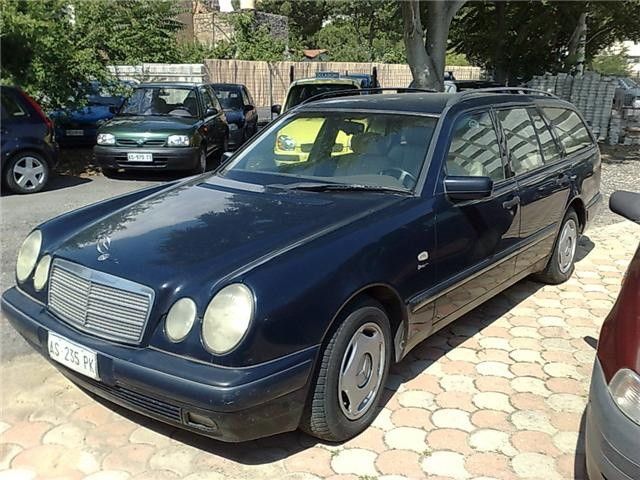 MERCEDES-BENZ E 200 SW