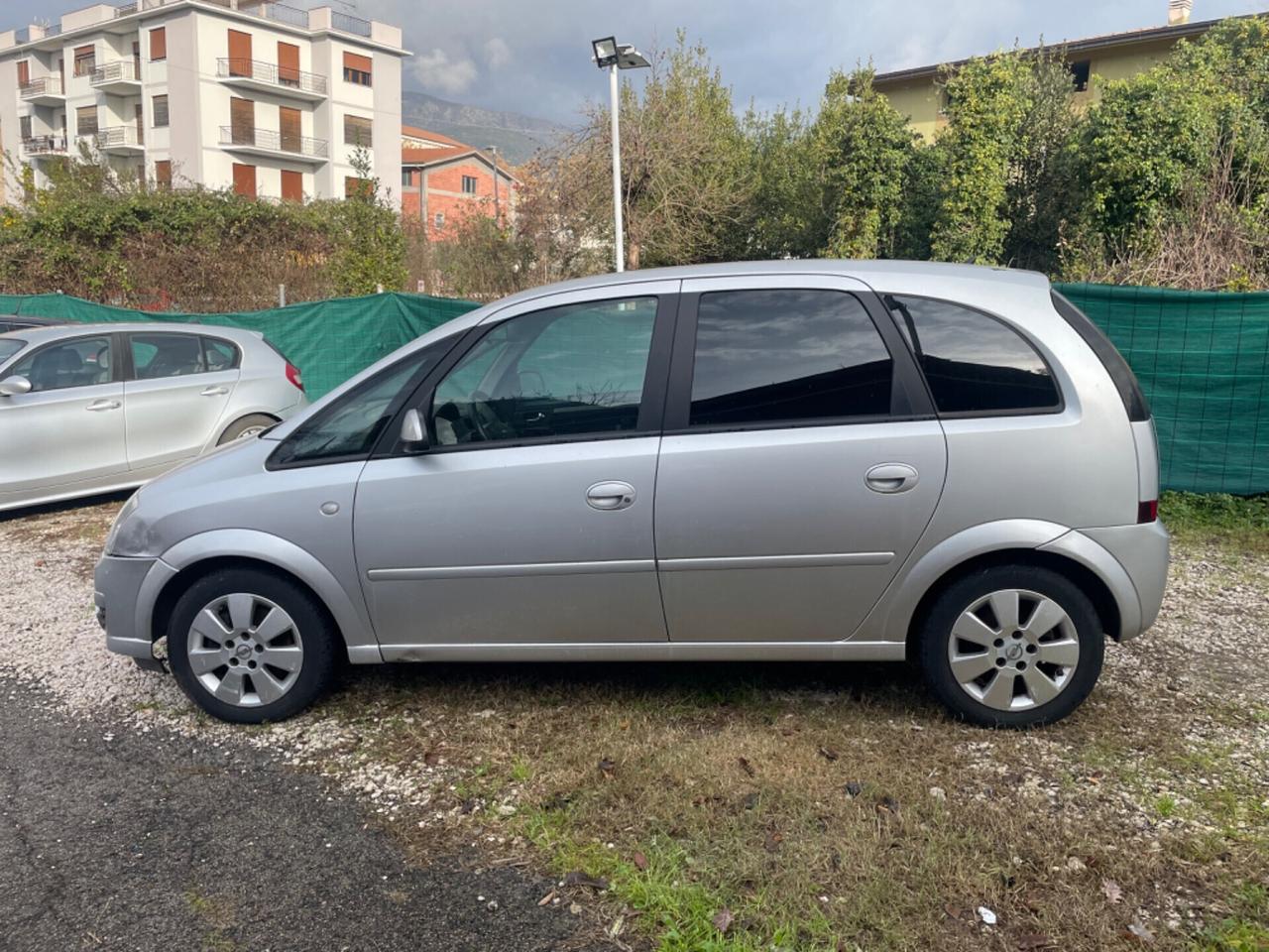 Opel Meriva 1.7 CDTI 101CV Cosmo