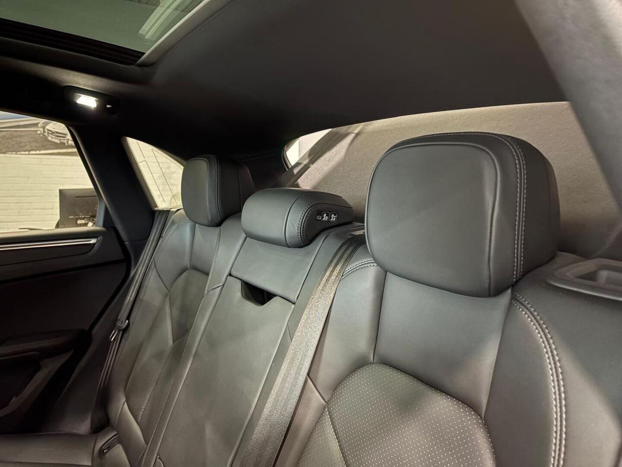 Porsche Macan 2.0 245cv pdk
